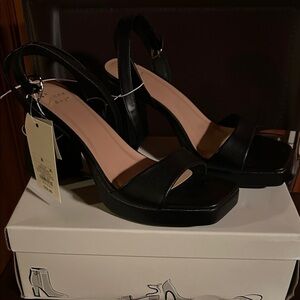 Chic Black Women's Heels